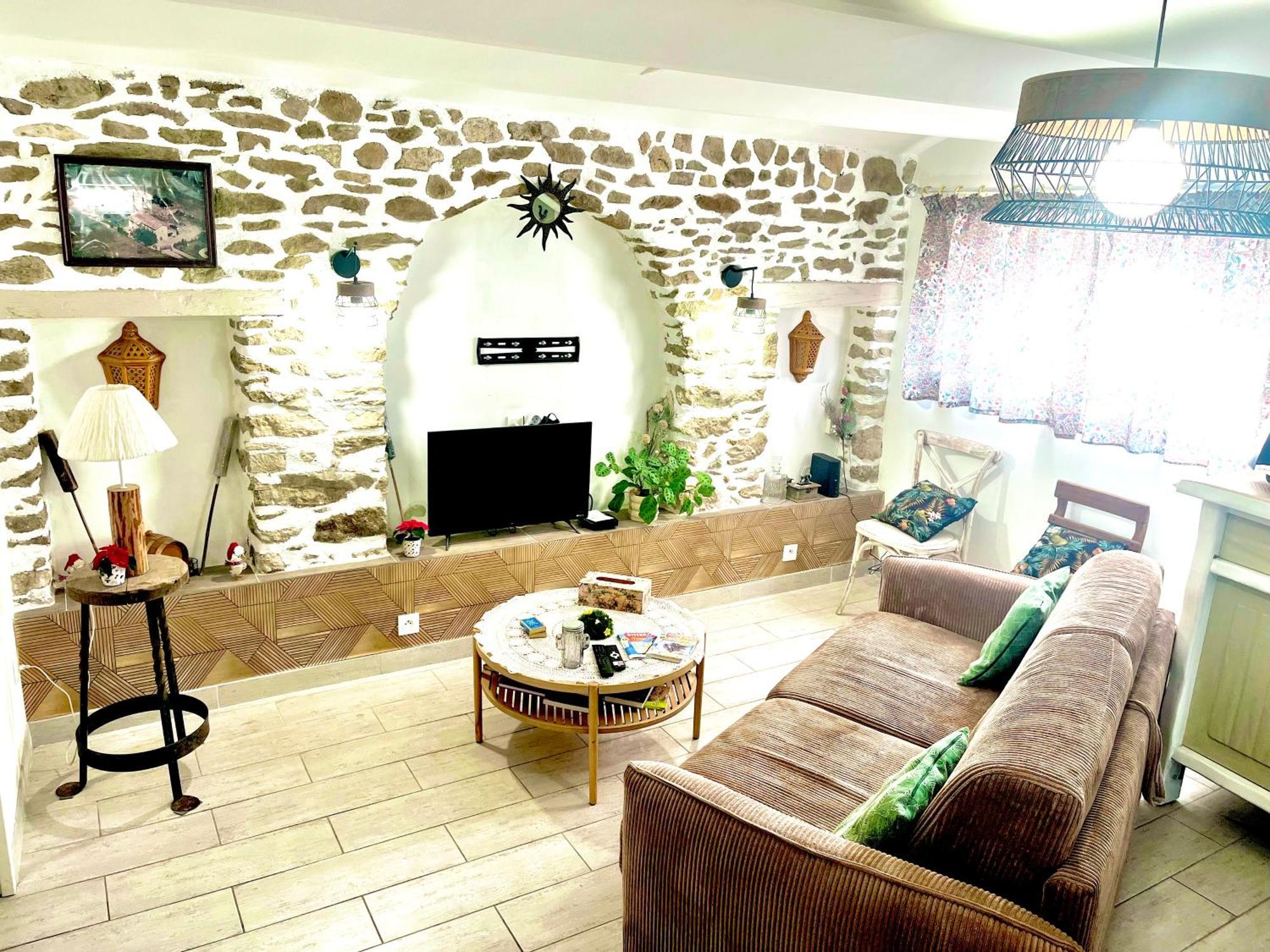 Appartement Cosy Saint-Hilaire-de-Brethmas Ngoại thất bức ảnh