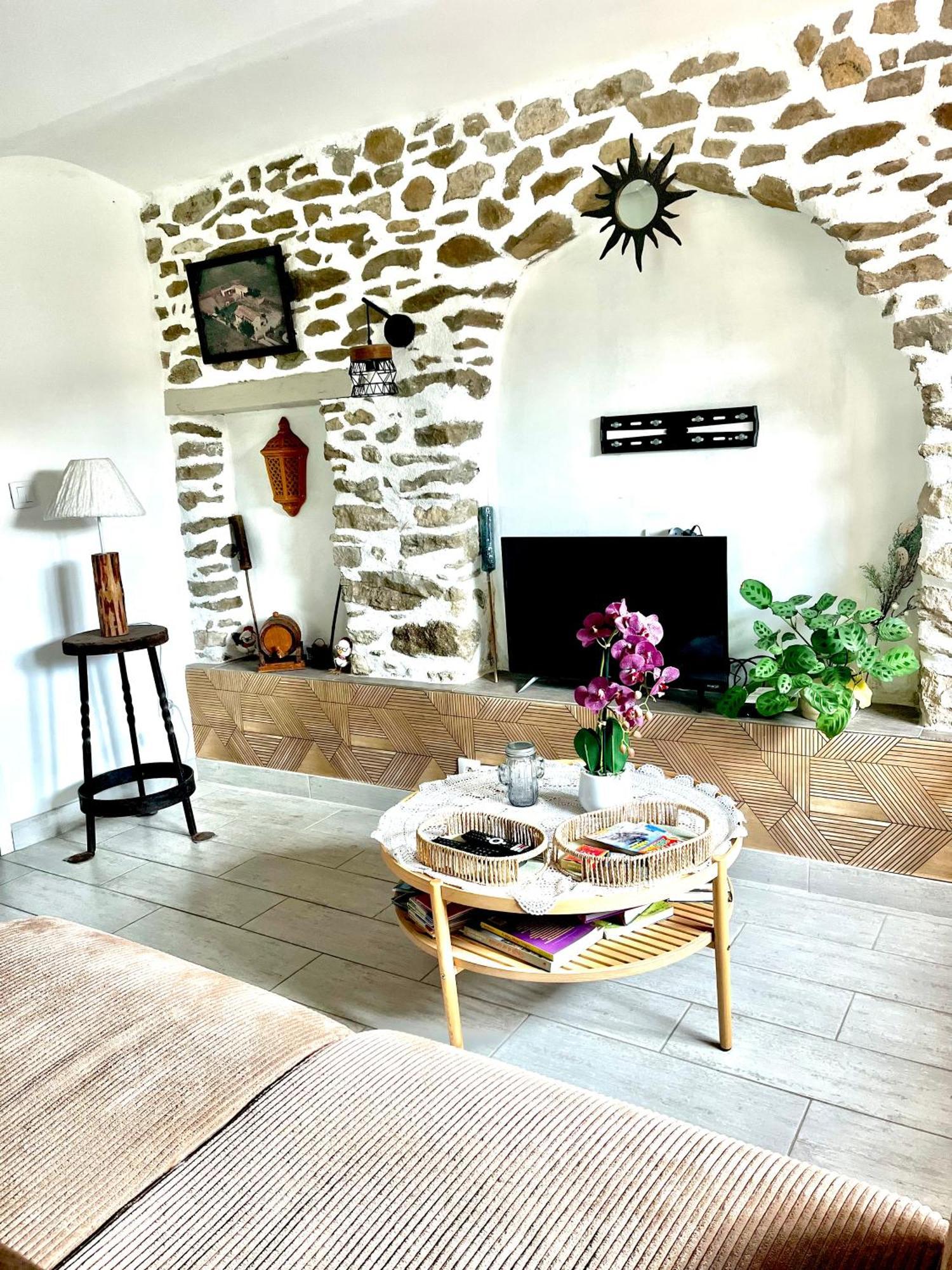 Appartement Cosy Saint-Hilaire-de-Brethmas Ngoại thất bức ảnh